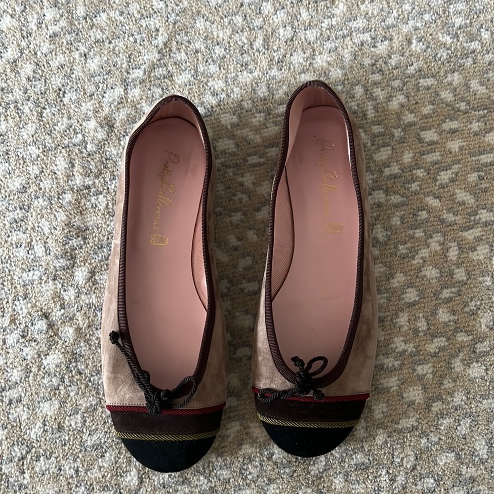 Cream and multicolored suede belly flats